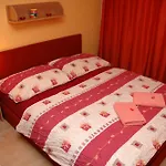 V Roklich & V Roklich 4*