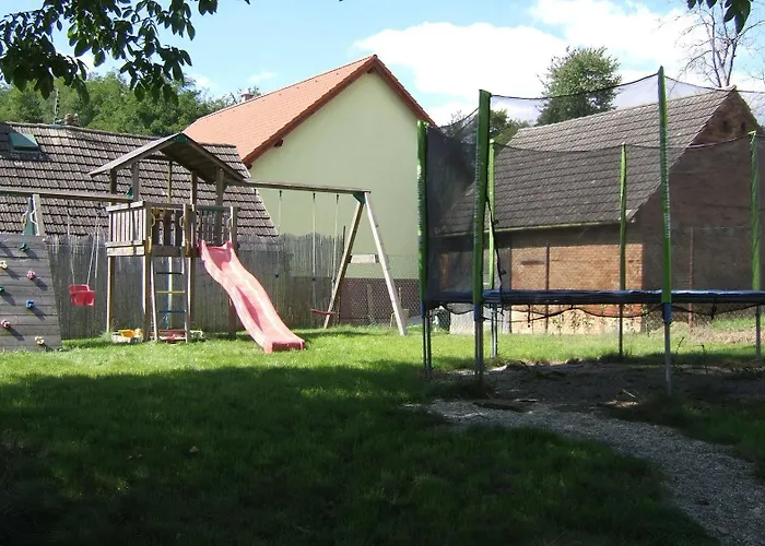V Roklich & V Roklich Konukevi 4*